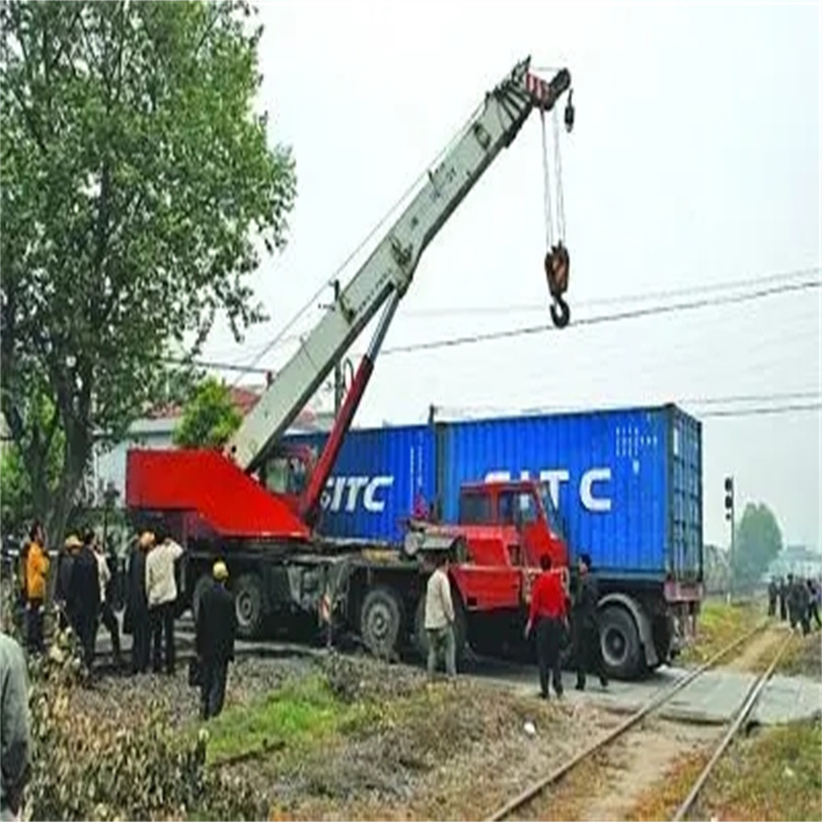 顺平县如何快速找到附近的吊车救援公司